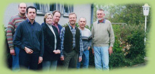 Jahreshauptversammlung 17. April 2002 - der neue Vorstand
